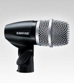 Micrófono Alámbrico SHURE Semi Profesional PGA-56 (p/Bateria) 